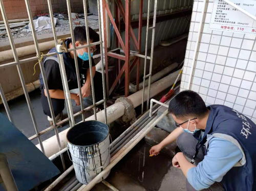 东莞环保:联合执法，石马河流域51家违法企业被查处